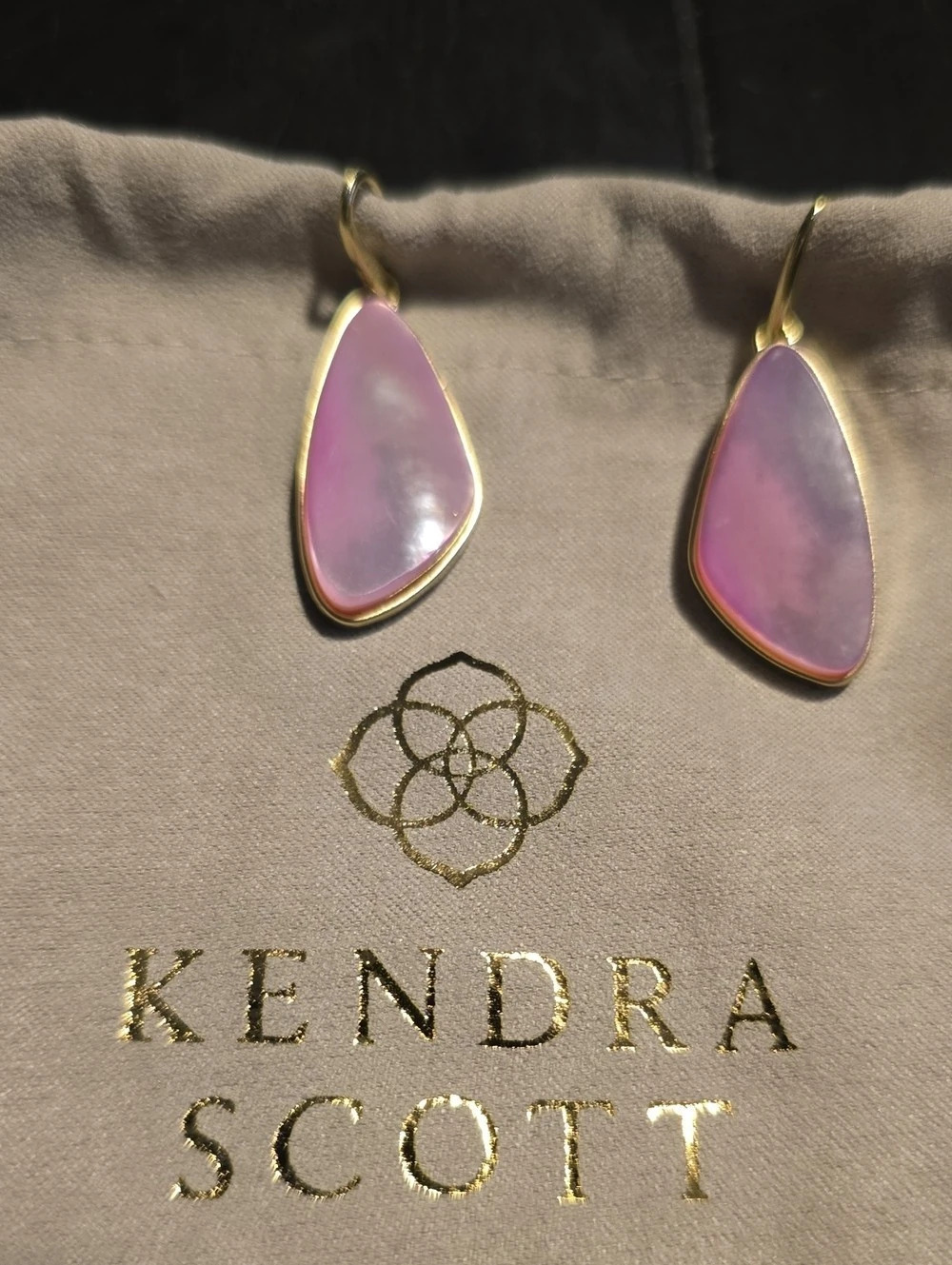 Kendra Scott Daphne Gold Drop Earrings Pink & Gold